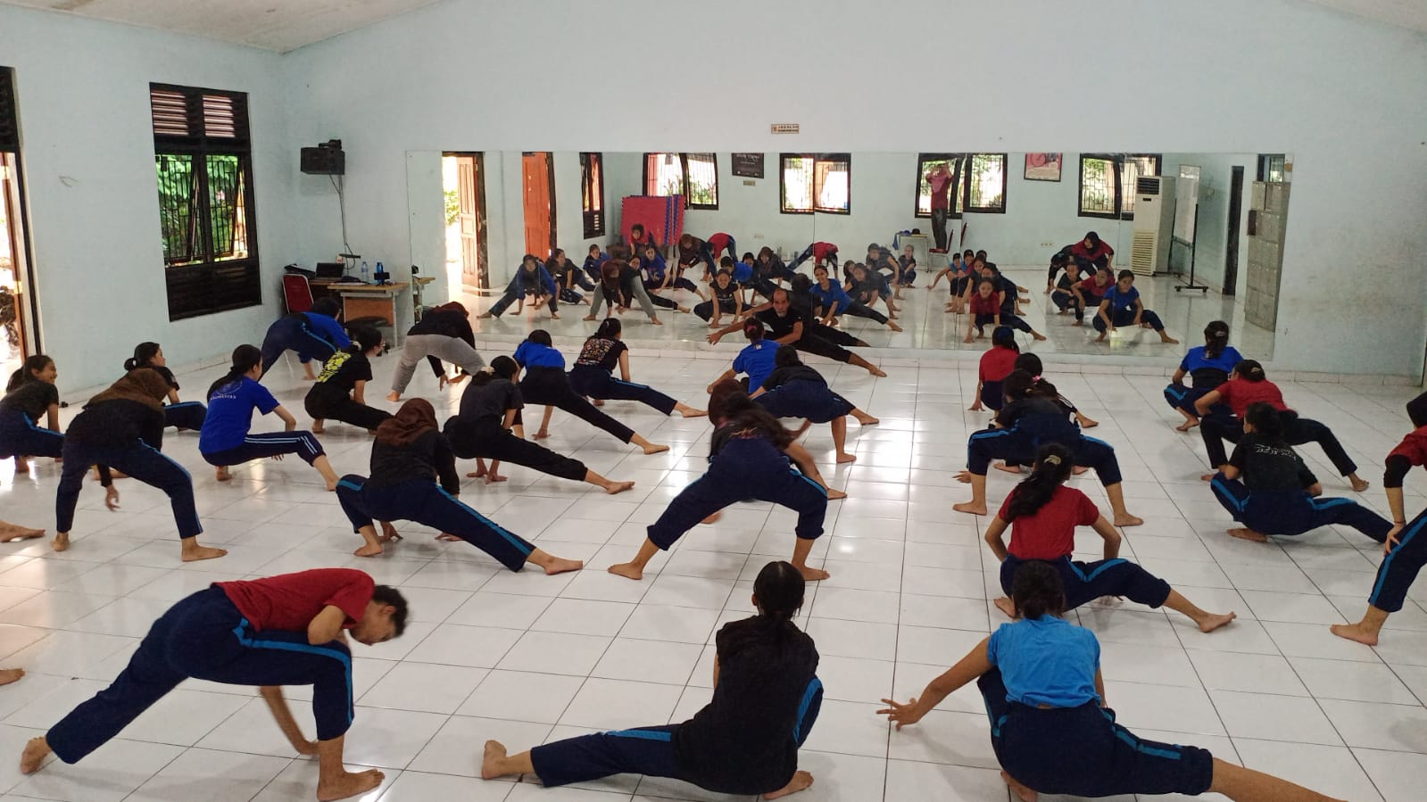 Ditjen Pendidikan Vokasi Turut Menjaga Kebudayaan Seni Tari Betawi