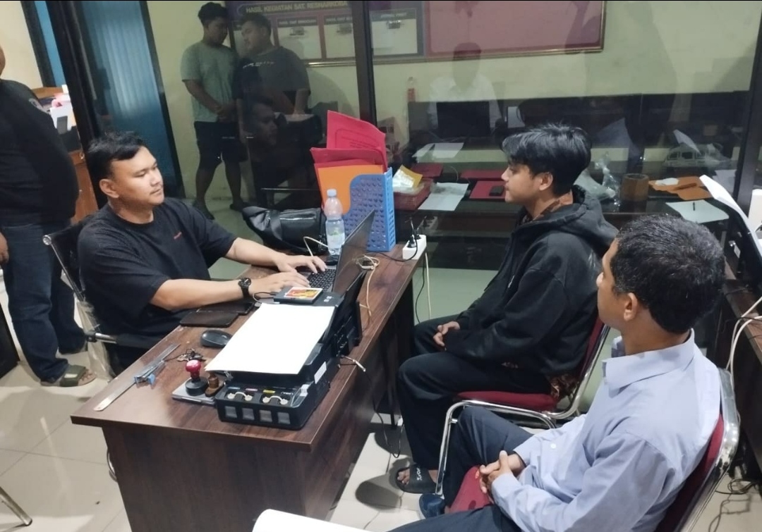 Dua Pemuda Ditahan Polres Karanganyar  Gara-Gara Patungan Beli Tembakau Sintetis