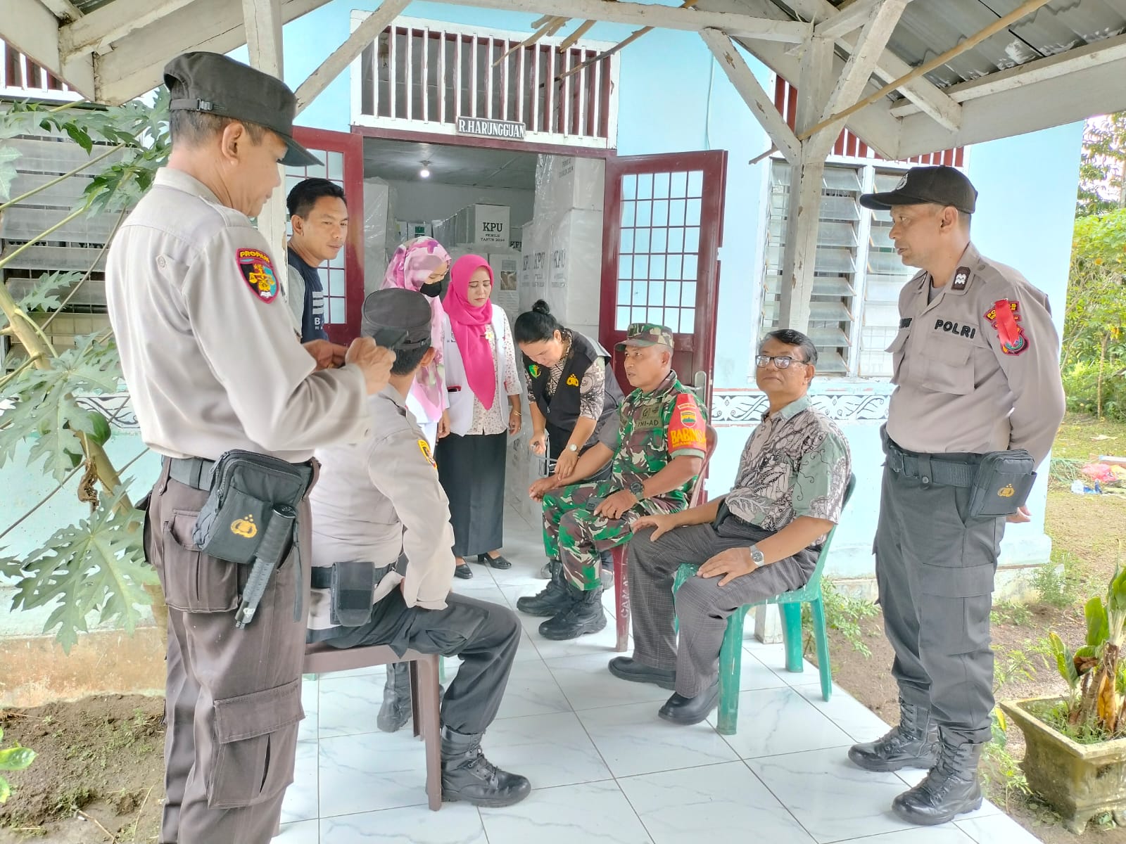 Dokkes Polres Simalungun Gelar Pemeriksaan Kesehatan Personil dan Petugas PPK Kecamatan