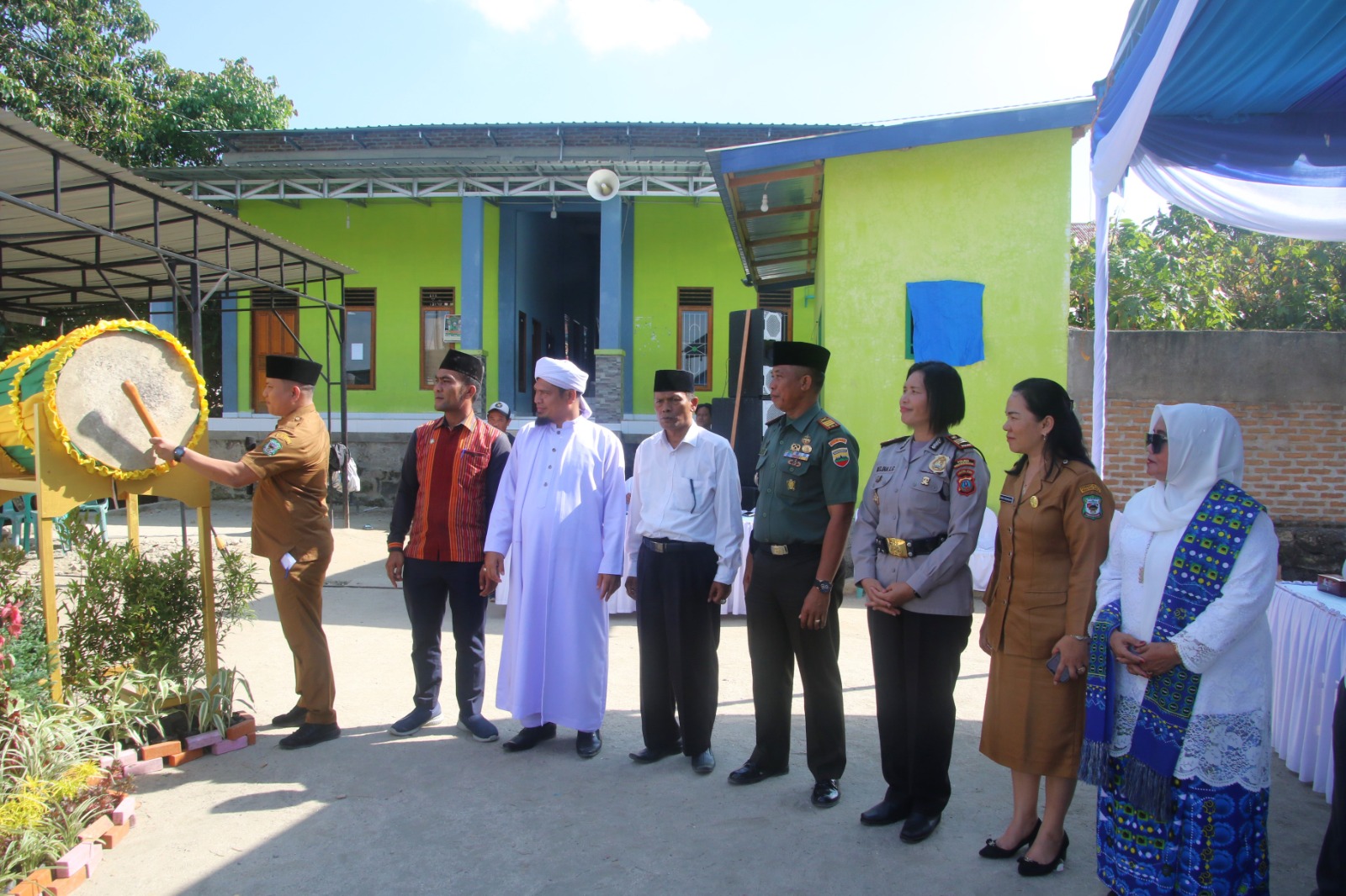 Kadis Arsip dan Perpustakaan Membuka MTQ Nasional ke X Tingkat Kecamatan Siantar Simarimbun