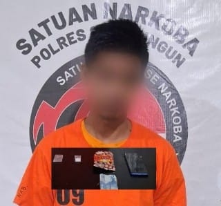 Lagi Nunggu Pembeli Sabu, yang Datang malah Sat Narkoba Polres Simalungun 
