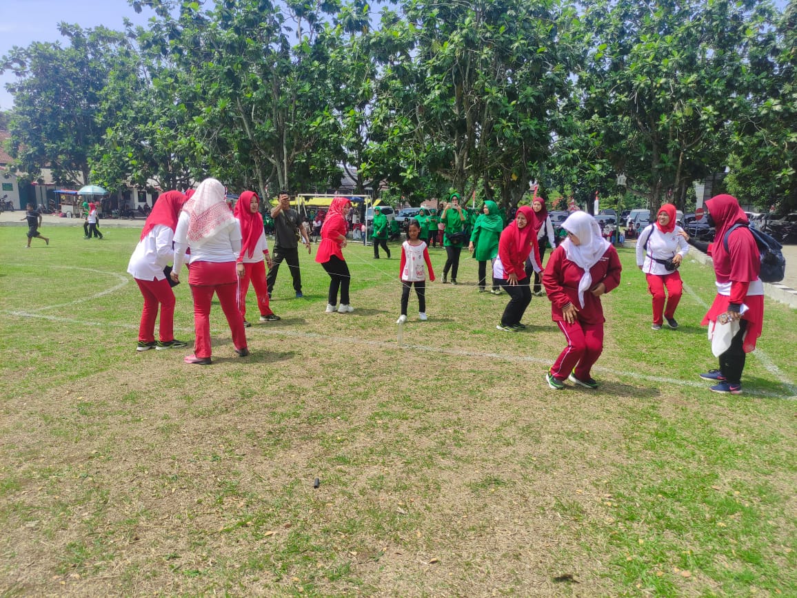 Memperingati HUT RI Ke-78, Meriah Lomba Hiburan Rakyat Yang Di Gelar Kodim 0601/Pandeglang