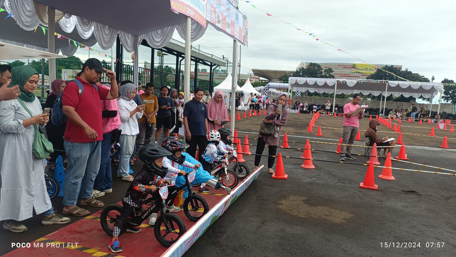 Keseruan Nubiko Racephoria Lomba Push Bike Pembalap Cilik di Q-Square Bogor