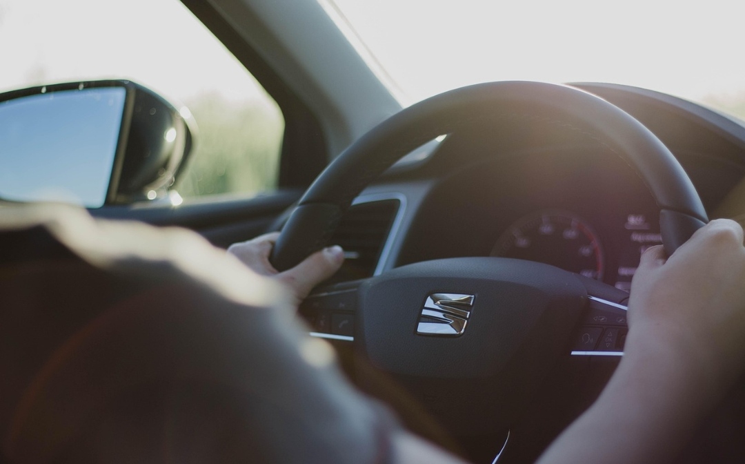 Tips Aman Berkendara Saat Mudik, Cek Kondisi Kendaraan dan Tetap Waspada 