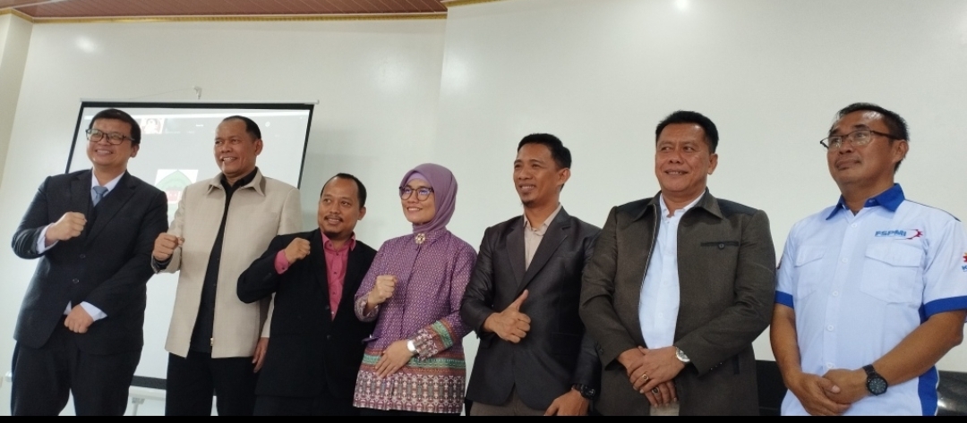 STIH Painan Tangerang, Menggelar Seminar Ketenagakerjaan Pasca Berlakunya UU No. 6 Tahun 2023