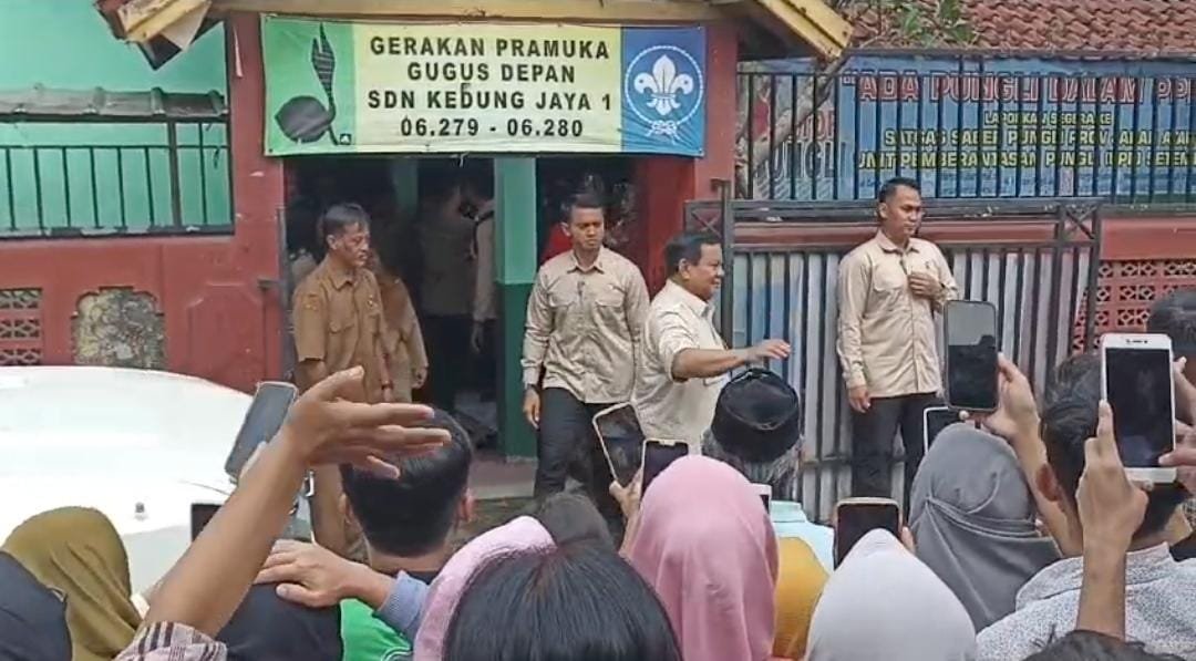 Presiden Prabowo Tinjau Program Makan Bergizi Gratis dan Dapur Satuan Pelayanan Gizi di Bogor