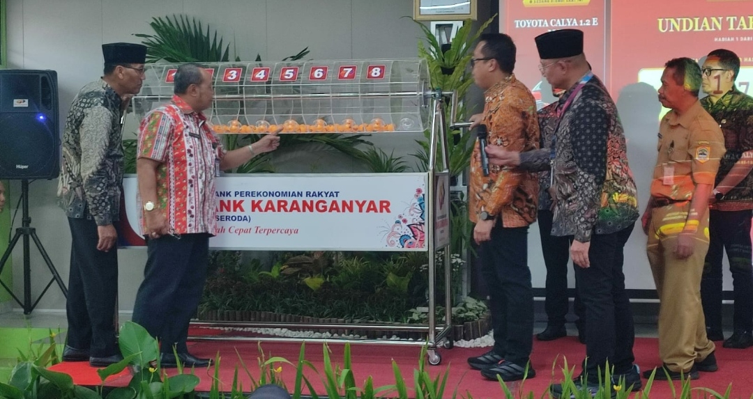 Bank Karanganyar Perkuat Kepercayaan Nasabah, Siapkan Transformasi Menuju Perbankan Syariah