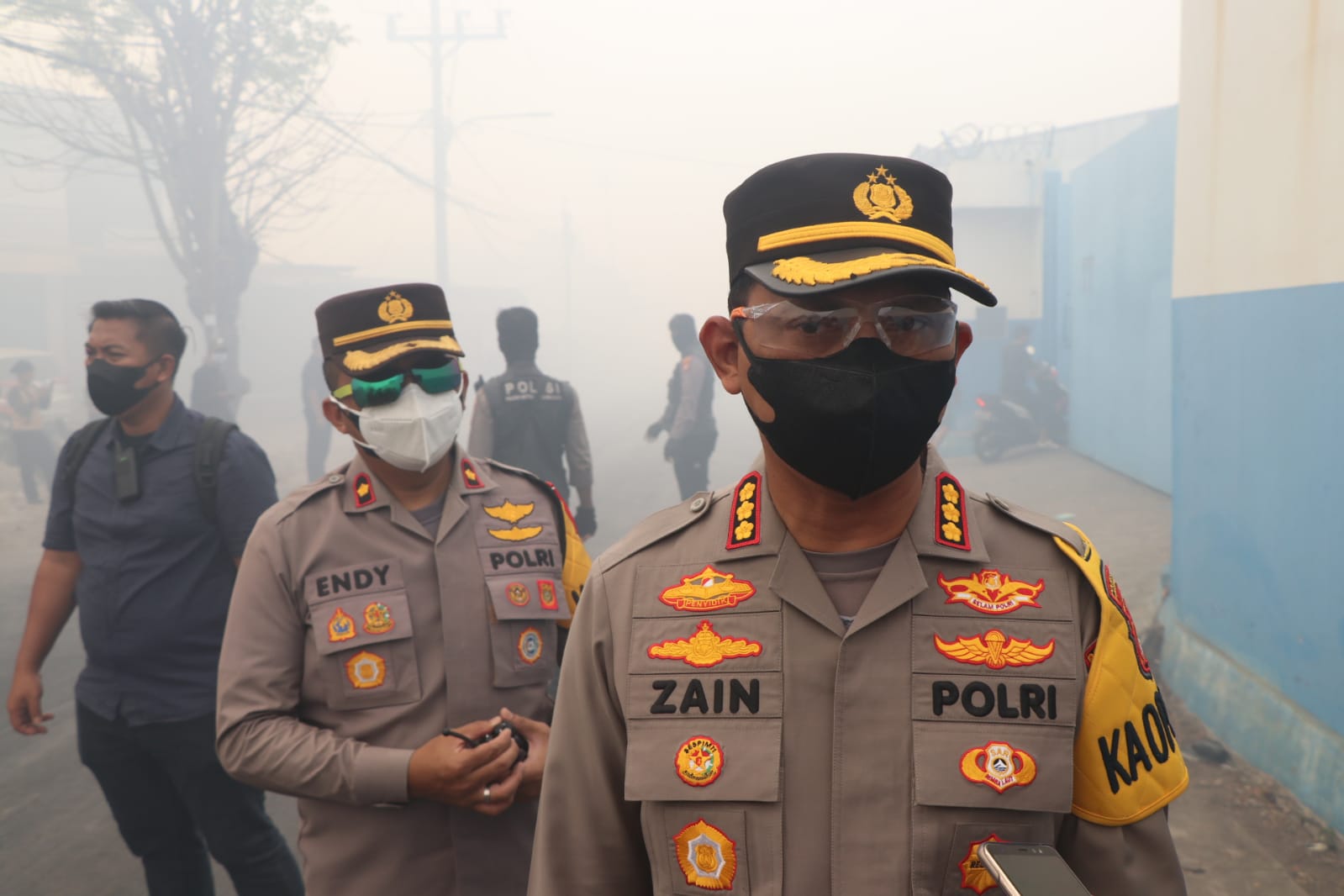 Jamin Keamanan, Kapolres Imbau Warga TPA Rawa Kucing untuk Mengungsi Sementara di Penampungan