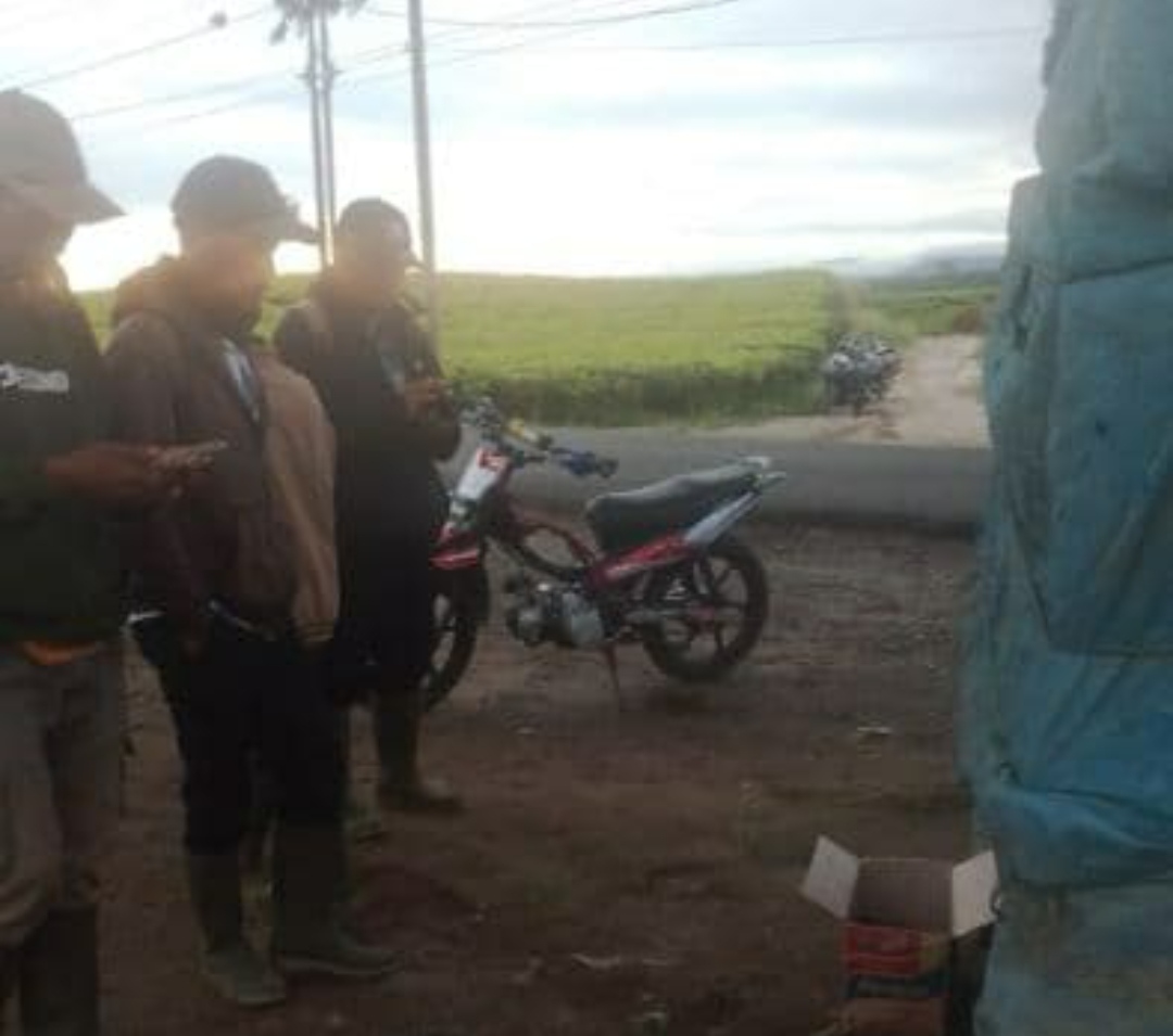 Baru Lahir Bayi Laki-laki  Ditemukan di Dalam Kardus di Kebun Teh Sidamanik Simalungun