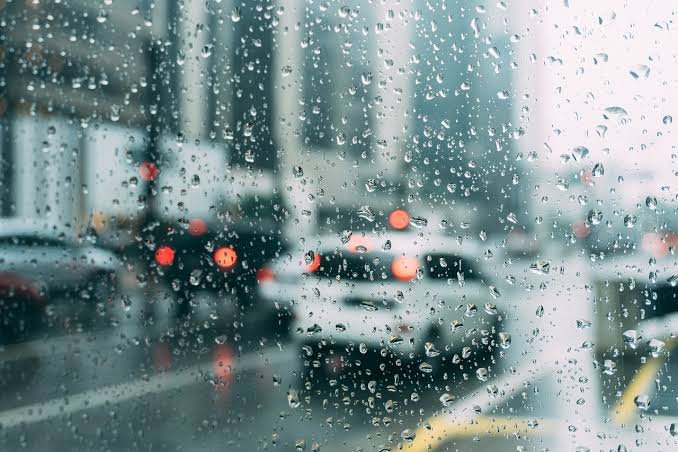 Jakarta Berpotensi Hujan Pada Minggu Malam, Begini Kata BMKG