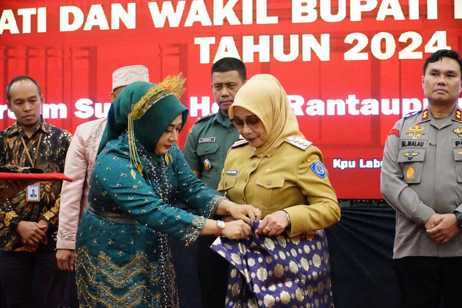 Hadiri Launching Tahapan Pilkada, Plt. Bupati Labuhanbatu Berpesan Jaga Marwah Pilkada