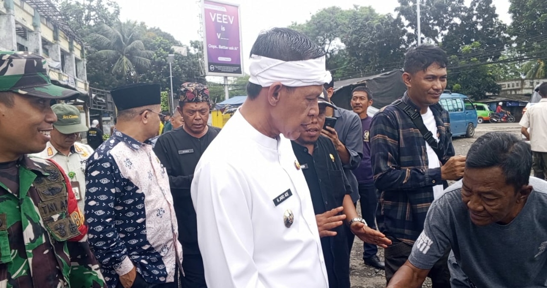 Wakil Bupati Bogor Tinjau Pasar Laladon Terbengkalai, Targetkan Penyelesaian Lewat Musrenbang