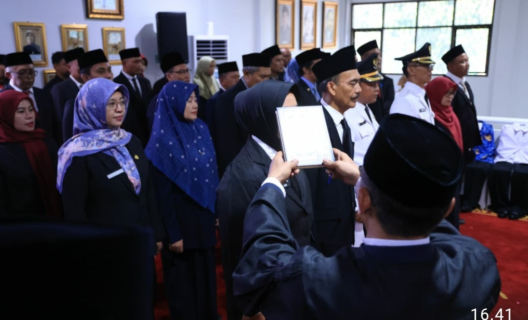 Bupati Bogor Rudy Susmanto Lantik 25 Pejabat, Gebrakan Baru untuk Pelayanan Publik yang Lebih Baik