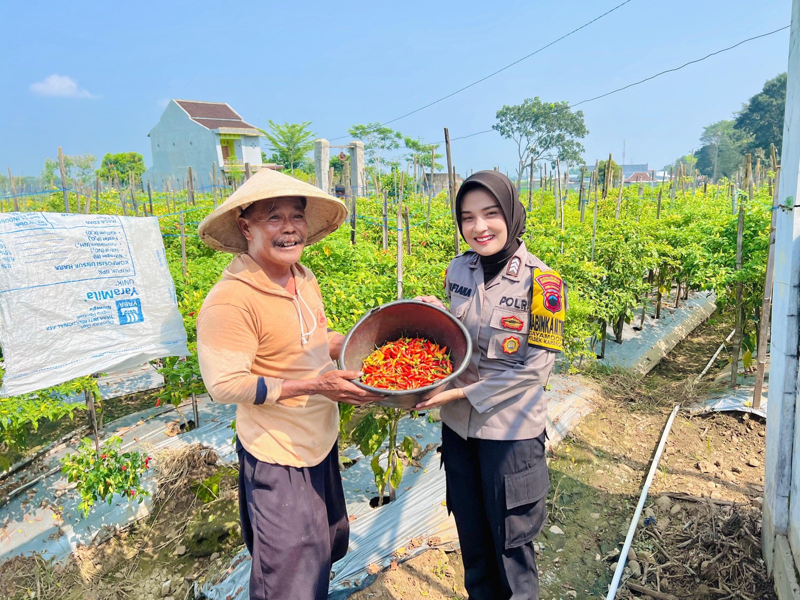 Dari Pekarangan untuk Negeri; Kiprah Polwan Bhabinkamtibmas dalam Asta Cita Ketahanan Pangan