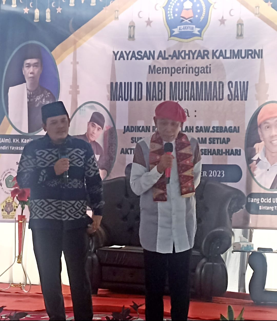 Bang Ocid Ubur-ubur Meriahkan Maulid Nabi Muhammad SAW 1445 H di Yayasan Al Akhyar Kalimurni Bogor