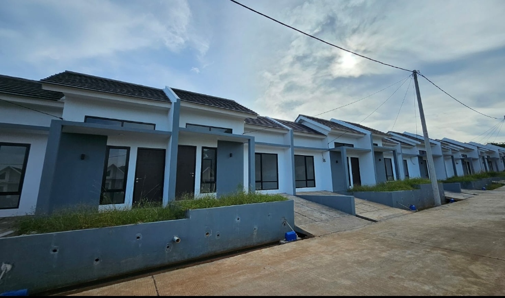 Sebanyak 300 Unit Rumah Belum Terpasang KWH, PLN UP3 Serpong Diduga Rugikan Pihak Perumahan