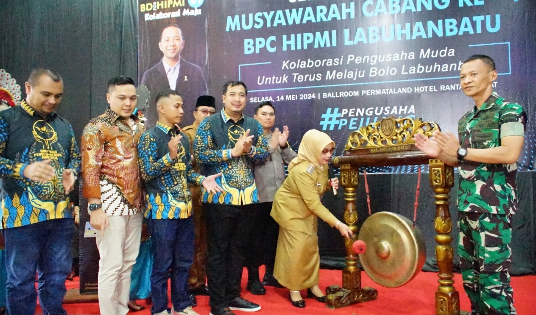 Plt. Bupati Buka Muscab HIPMI Kabupaten Labuhanbatu 