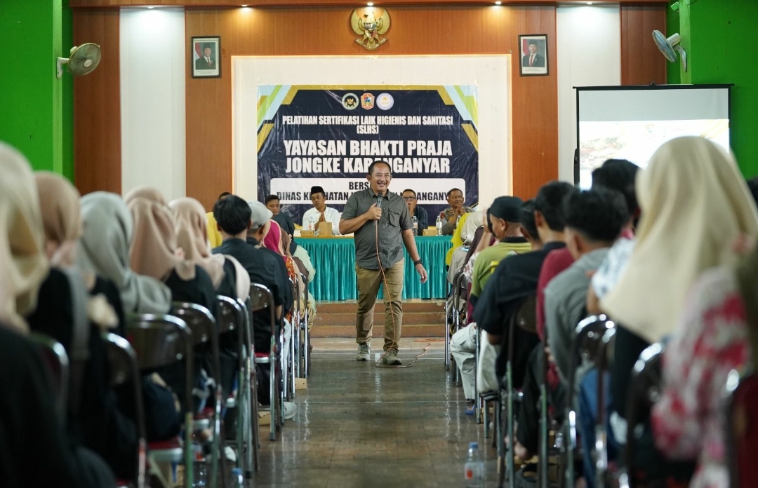 Bupati Karanganyar Motivasi 300 Relawan SPPG dalam Sertifikasi Sanitasi