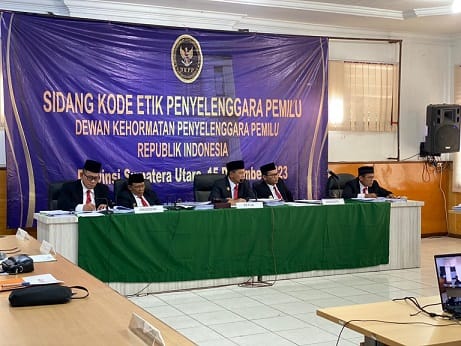 Gelar Sidang DKPP RI, Pengadu Curigai Penggelapan Dana Perjalanan