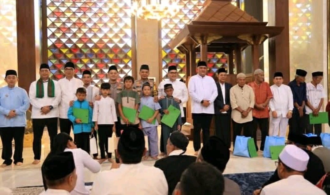 Tanpa Euforia, Bogor Tutup 2025 dengan Doa & Santunan untuk 1.200 Kelompok Rentan di Masjid Pakansari