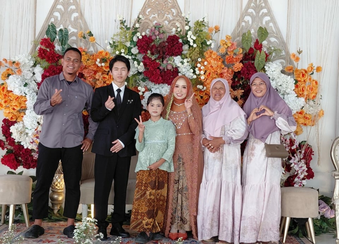 Pernikahan Lintas Negara: Gadis Bringkeng Kawunganten Menikah dengan Pria Asli Negeri Sakura Jepang