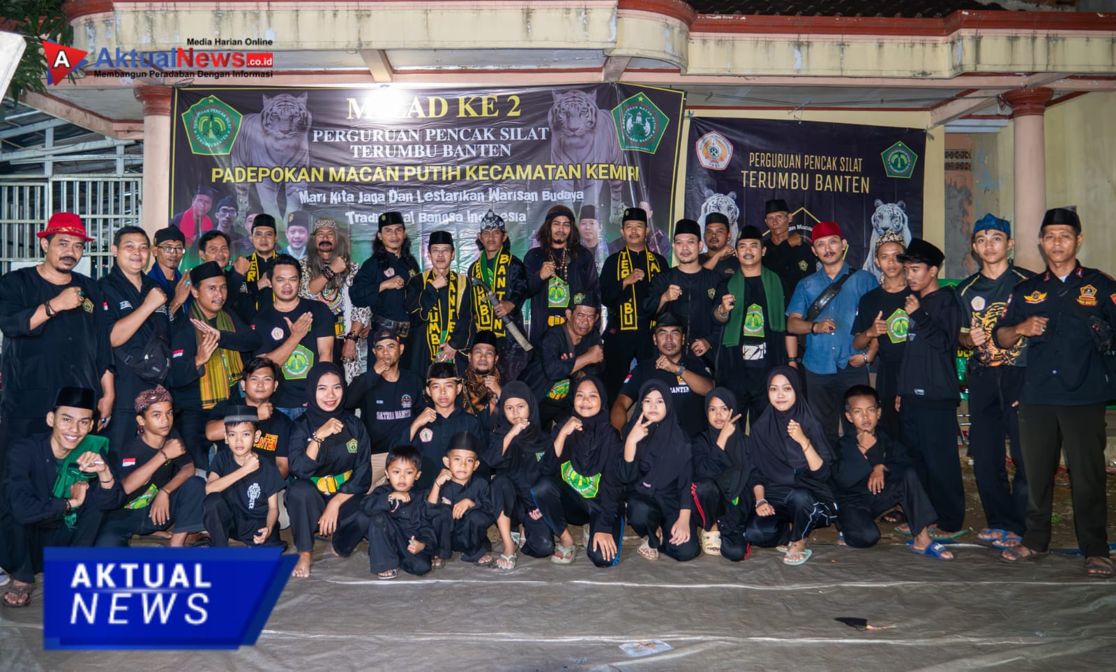 Potong Tumpeng dan Debus Banten Tandai Hari Milad Ke 2 Tahun PPSTB, Padepokan Macan Putih Kemiri