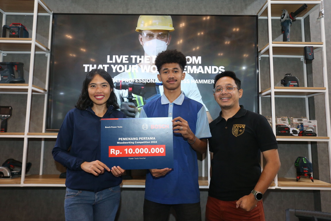 Bosch nobatkan Andrew Yulius dan Virgo Dia sebagai jawara Bosch Woodworking Competition 2024