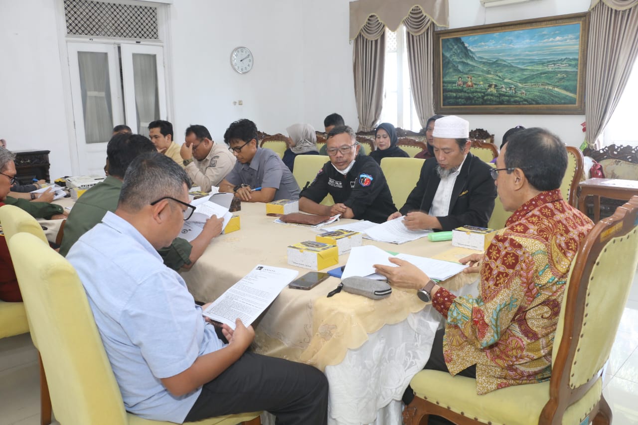 Perkuat Sinergi, DPC PWDPI Sukabumi Raya Audiensi dengan Sekda: Komitmen Bersama Membangun Sukabumi Maju