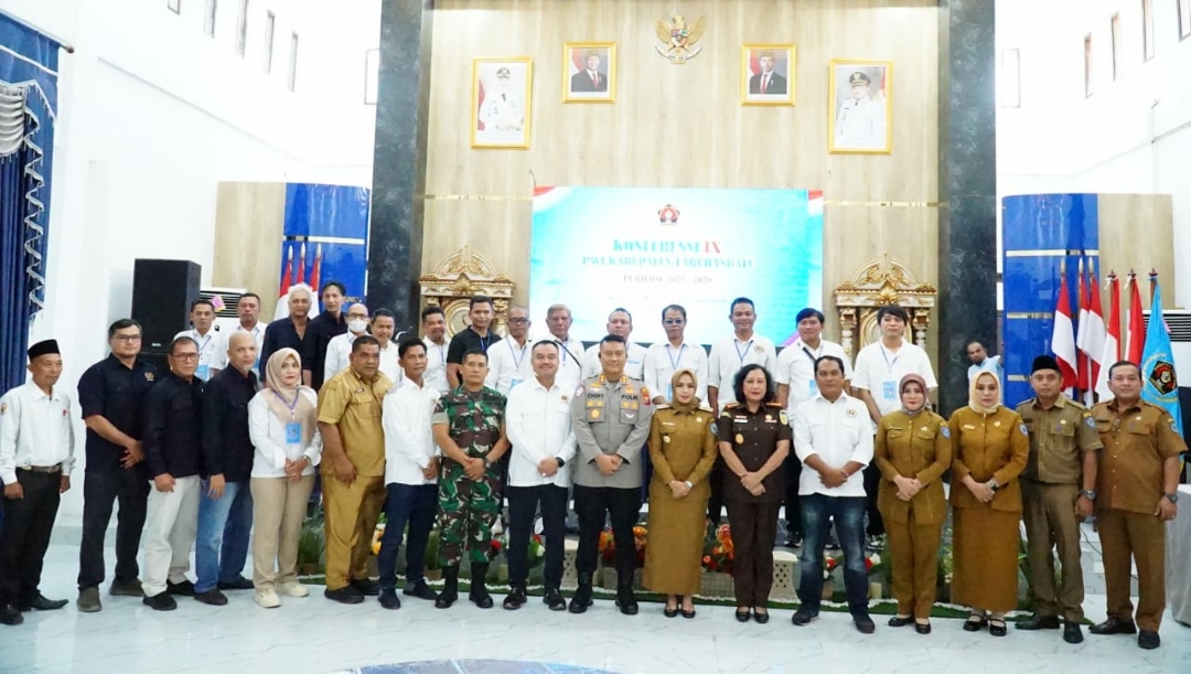 Bupati Labuhanbatu Hadiri Konferensi PWI ke-IX, Dorong Pers Tetap Profesional dan Bermartabat