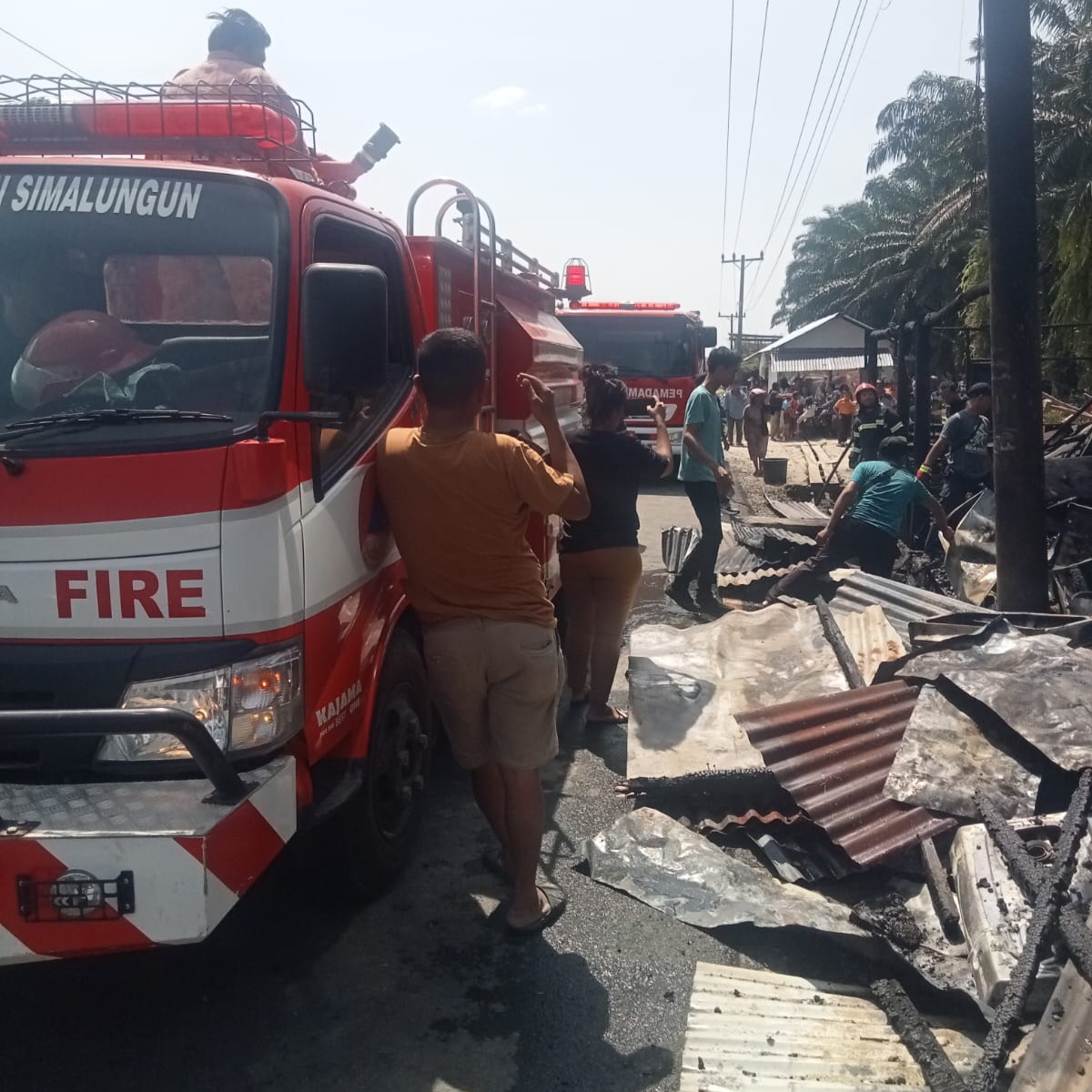 Sijago Merah Habisi 1 Unit Rumah dan 2 Warung