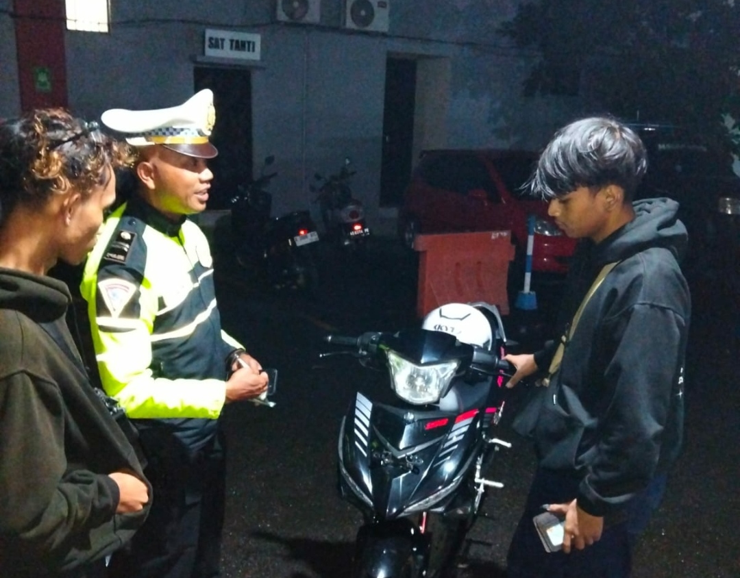 Satlantas Polres Karanganyar Tertibkan Knalpot Tidak Standar dan Balap Liar di Jalan Lawu