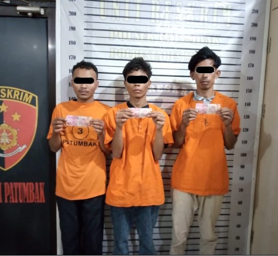 Polisi Ringkus Tiga Pembuat dan Pengedar Uang Palsu