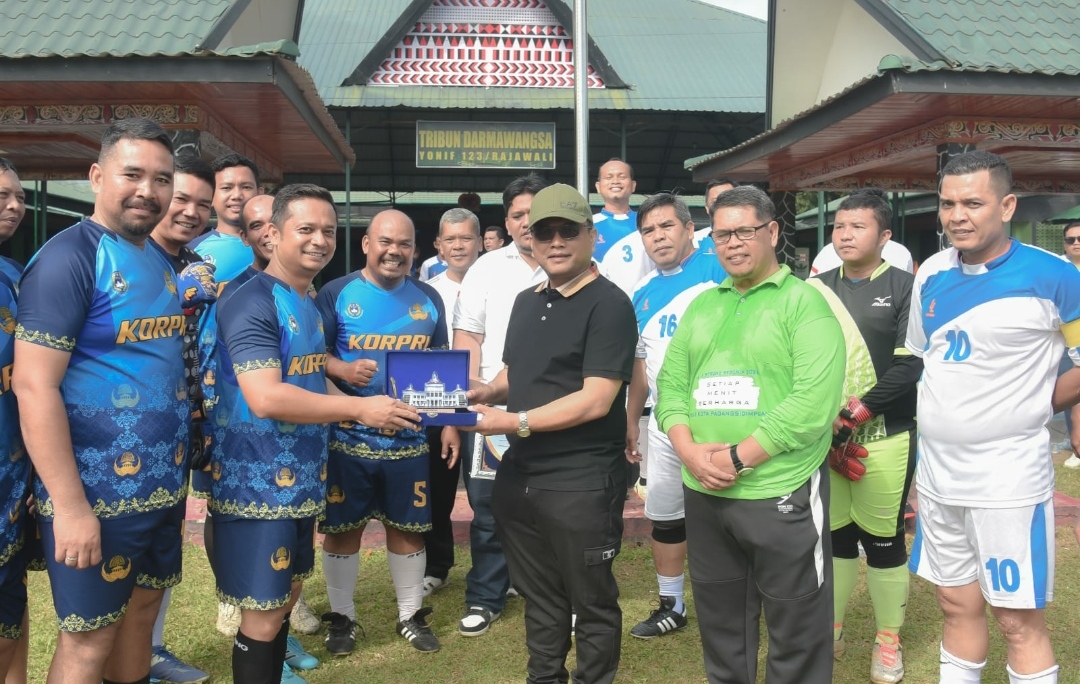 Pertandingan Persahabatan Korpri Labuhanbatu vs Korpri Padang Sidempuan Berakhir Imbang 2-2