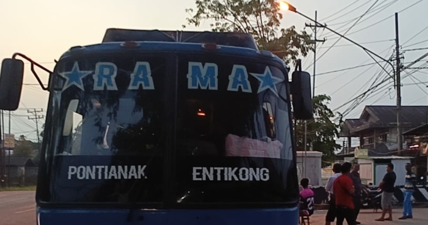 Bus Rama: Pontianak - Entikong  Start Jalan Pukul 5 Pagi Dari Pontianak