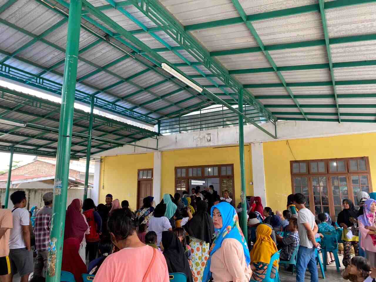 Pemko Medan Salurkan Bantuan Penerima PKH dan BPNT