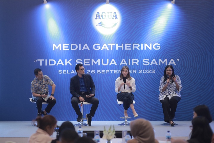 AQUA Ajak Publik Bersikap Kritis Terhadap Kualitas Air Minum Karena Tidak Semua Air Sama