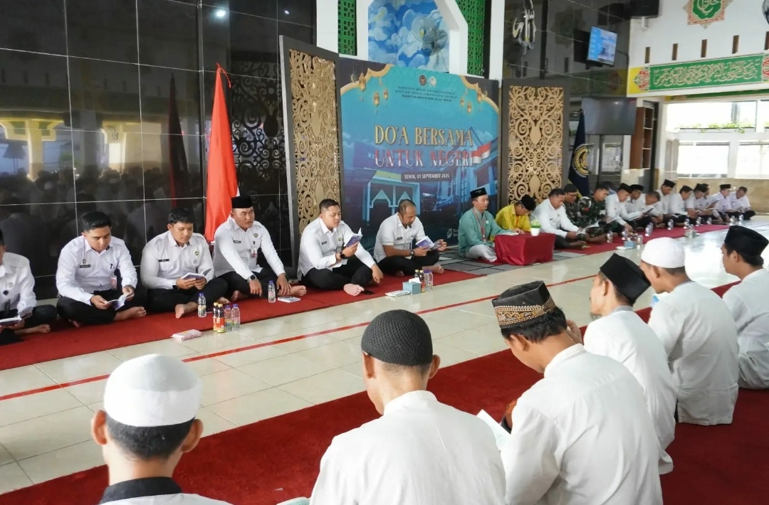 Rutan Depok pindahkan 15 WBP wanita ke Bandung dengan pengawalan ketat
