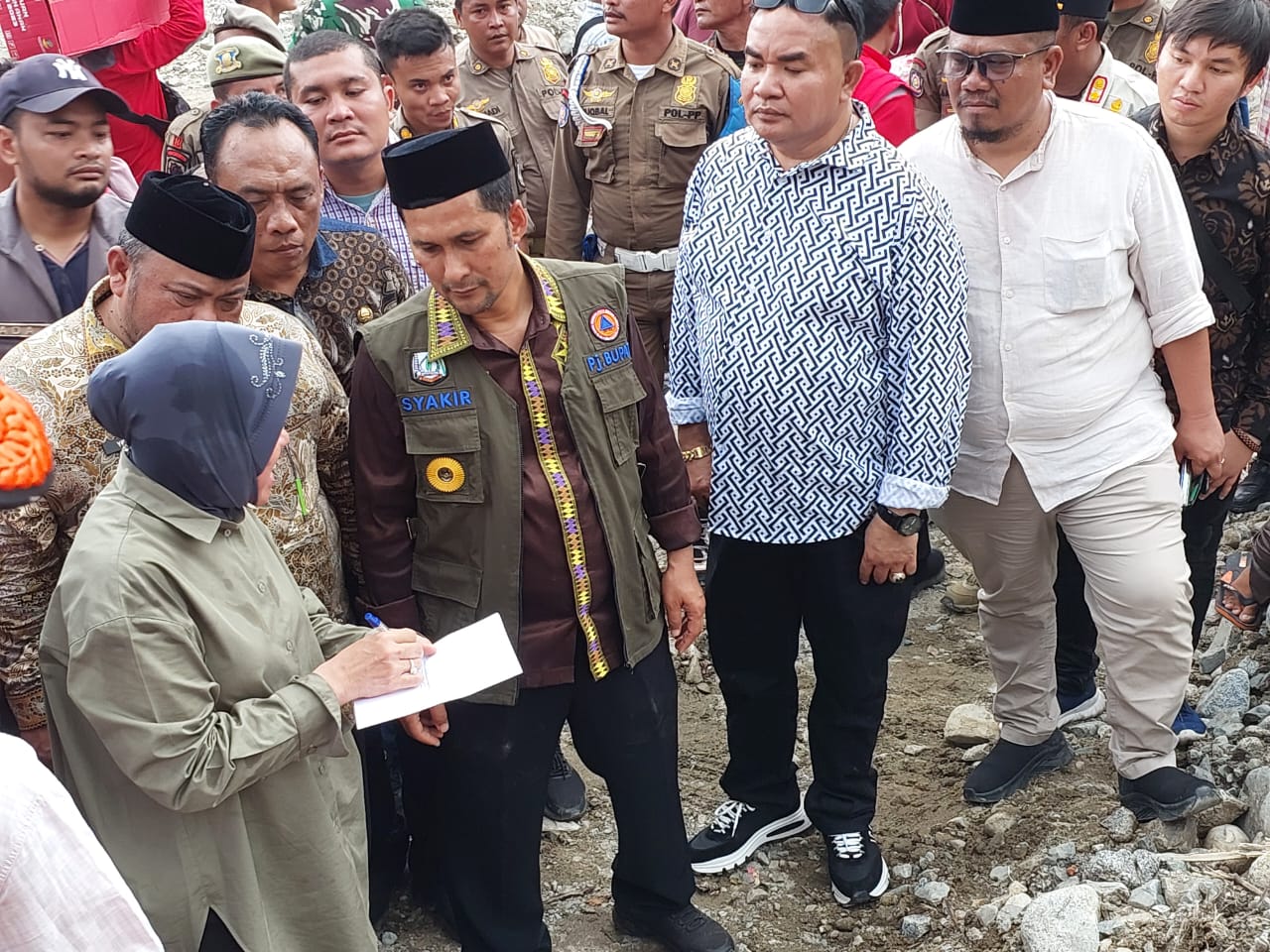 Mentri Sosial RI Tri Rismaharini Kunker Ke Aceh Tenggara Disambut Hangat Kajari Ibu Erawati Beserta Jajaran