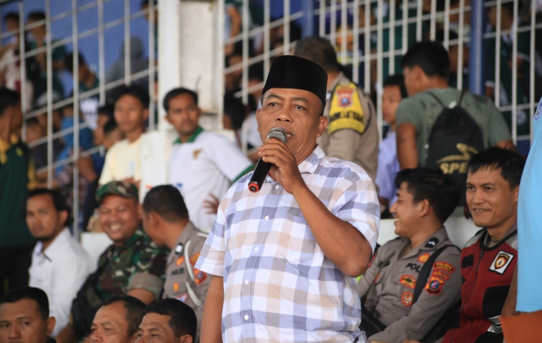 Wakil Bupati Labuhanbatu Hadiri Pembukaan Turnamen Sepakbola Piala Ketua Yayasan ULB