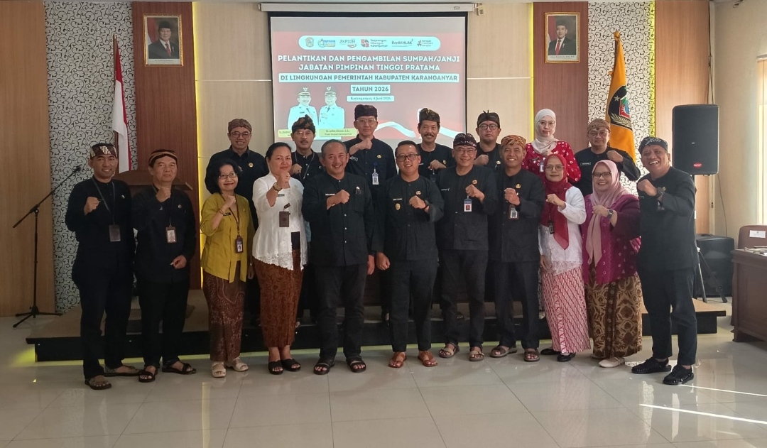 Bupati Karanganyar Lantik Sepuluh Pejabat Pimpinan Tinggi Pratama, Perkuat Sinergi Pelayanan Publik 