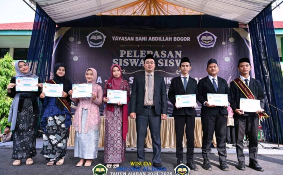 Pengembangan Kompetensi Wirausaha dan Public Speaking Melalui Teknik YMCA pada SMK Al Bana Cilebut