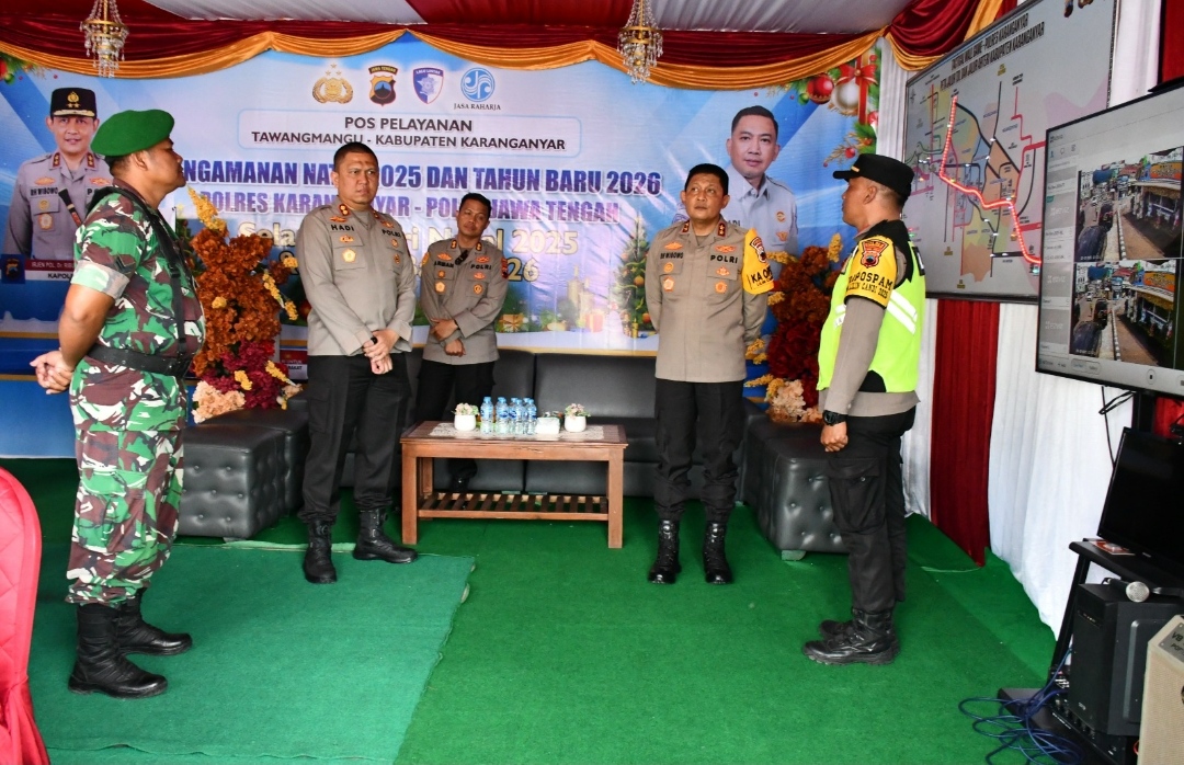 Kapolda Jateng Tinjau Pos Pelayanan Tawangmangu, Pastikan Pelayanan dan Keamanan Warga Optimal