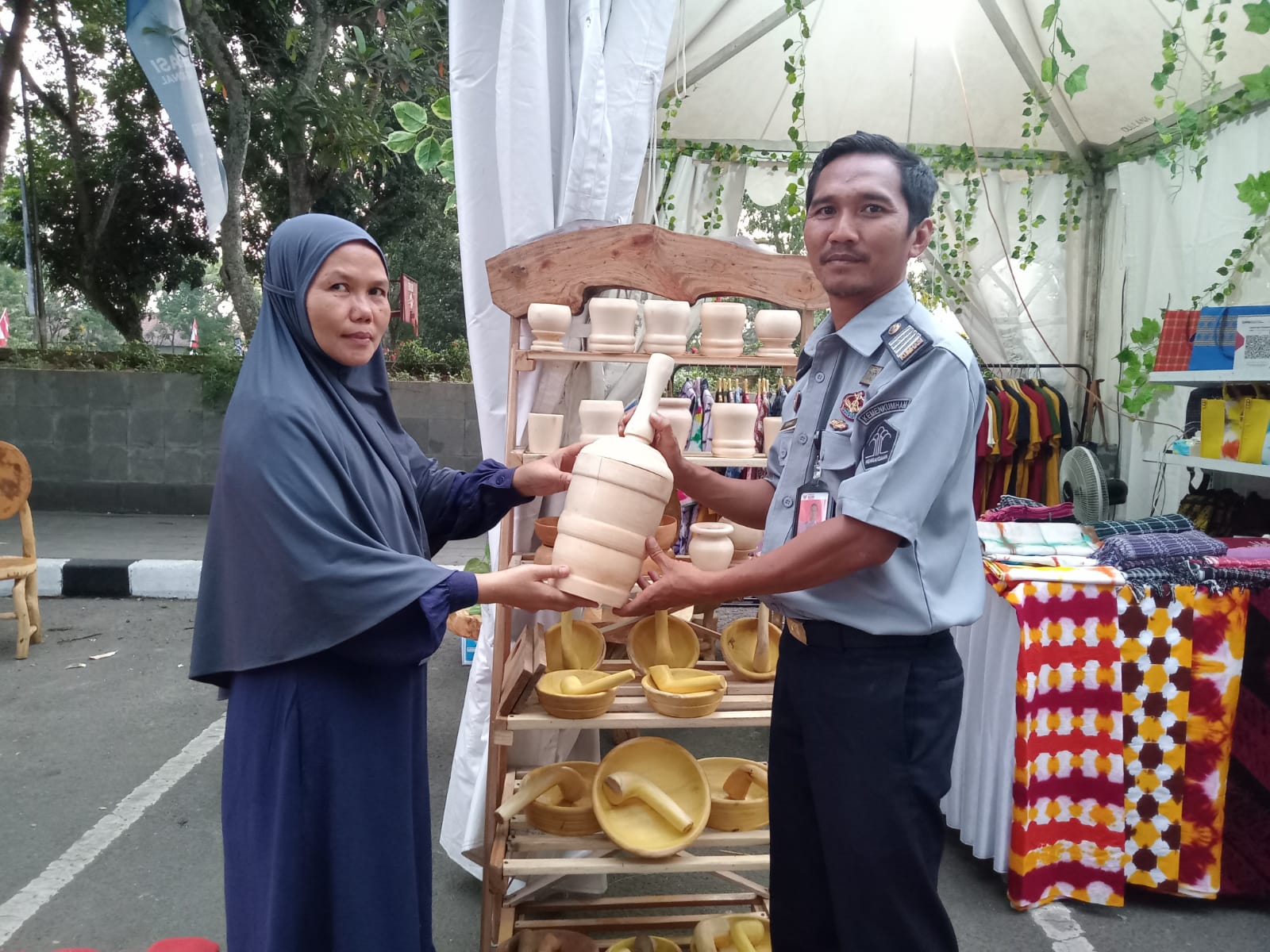 Produk Unggulan Napi Lapas Rangkasbitung kembali mejeng di Pameran Koperasi dan Harnas UMKM 2023
