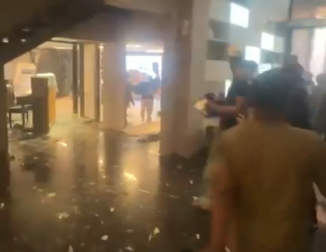 Suta Widhya, Kesombongan Dibalas Tunai Oleh Rakyat?