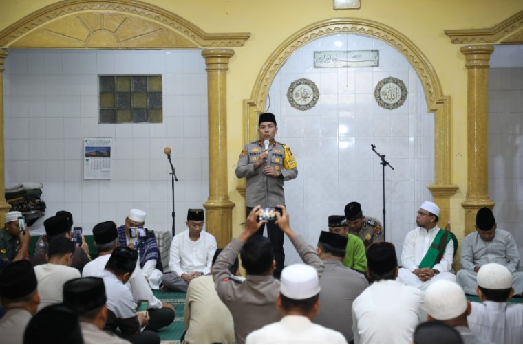 Subuh Keliling ke Medan Labuhan, Wakapolda Sumut Ajak Keikutsertaan Masyarakat Berantas Narkoba