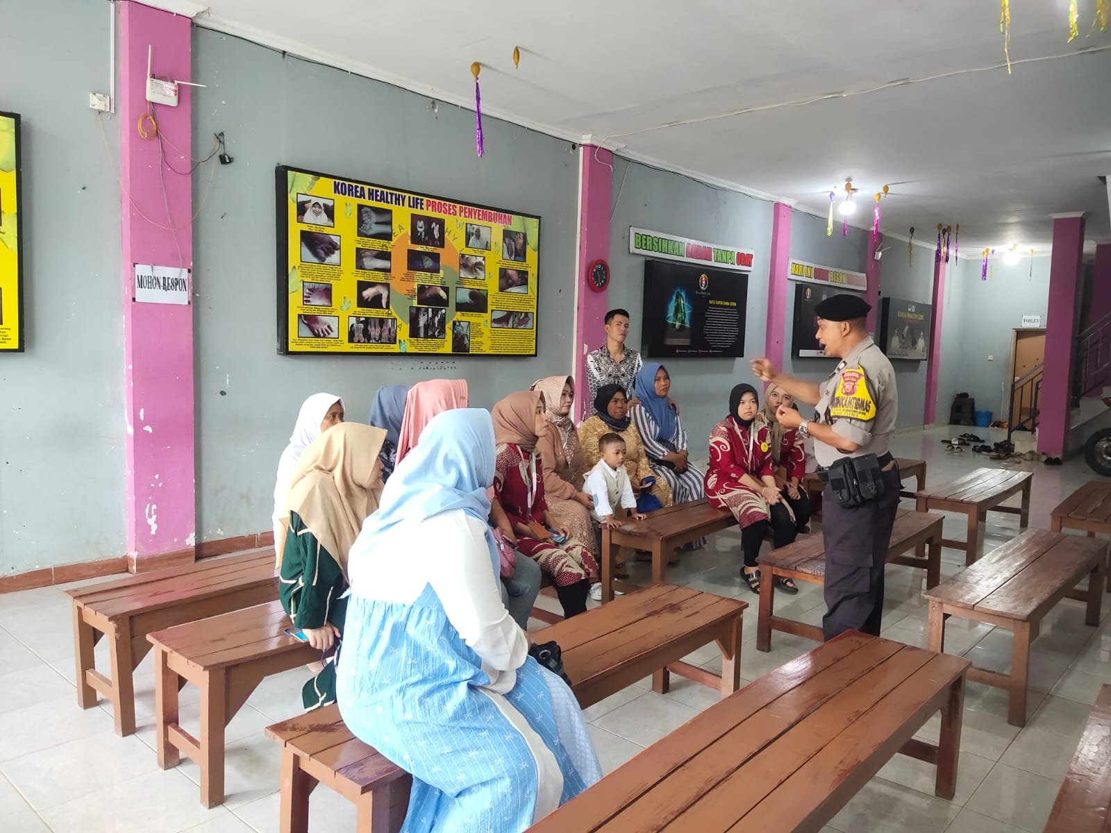Polisi Purwakarta Ajak Ras Terkuat di Bumi Jaga Kamtibmas