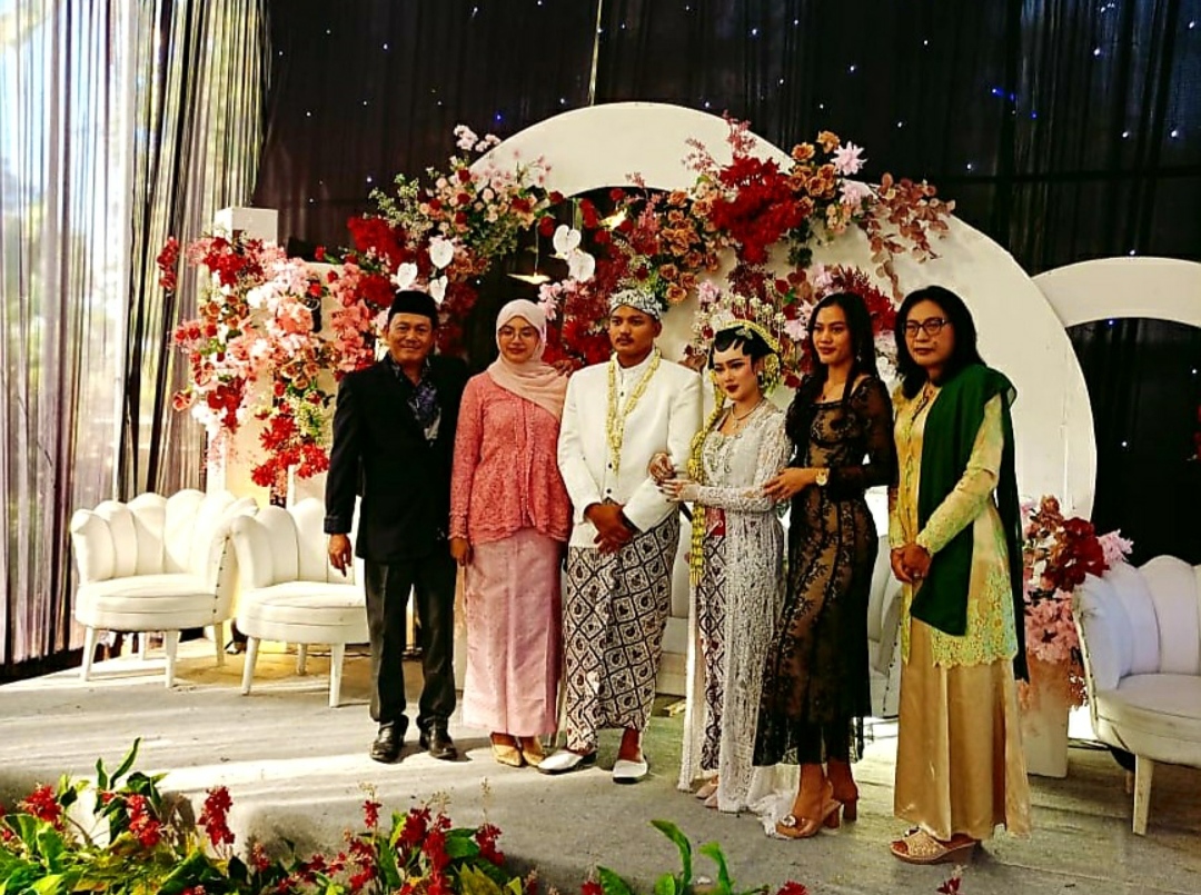 Pimpinan Media Putra Bhayangkara Priyono SH,S,Sos Gelar Resepsi Pernikahan Putra ke-Tiga Nya