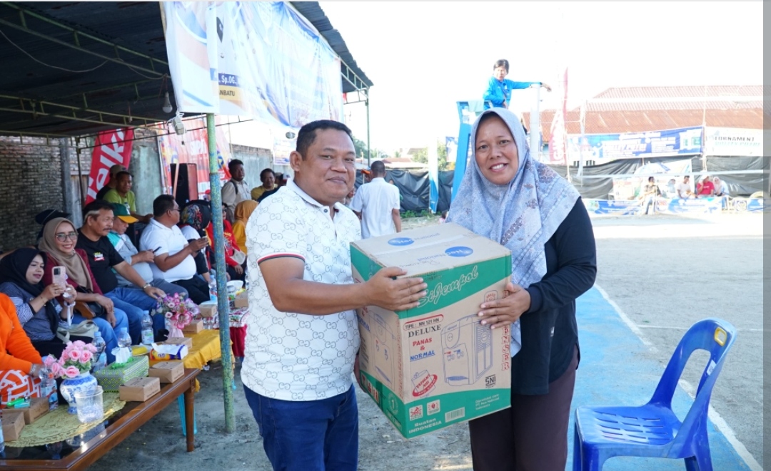 Wakil Bupati Labuhanbatu Tutup Turnamen Voli Antar Kecamatan dengan Meriah