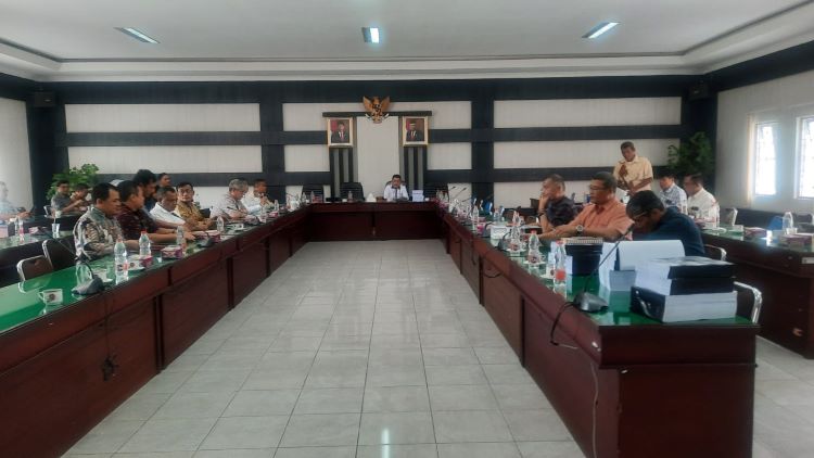 Diskusi LHP BPK di DPRD Simalungun Ditunda Besok