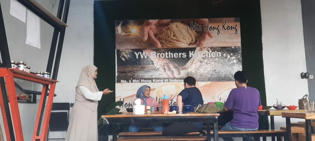 YW Brother Kitchen Bogor Jadi Magnet Artis: Sensasi Kuliner Kekinian Harga Merakyat Gemparkan Sentul!
